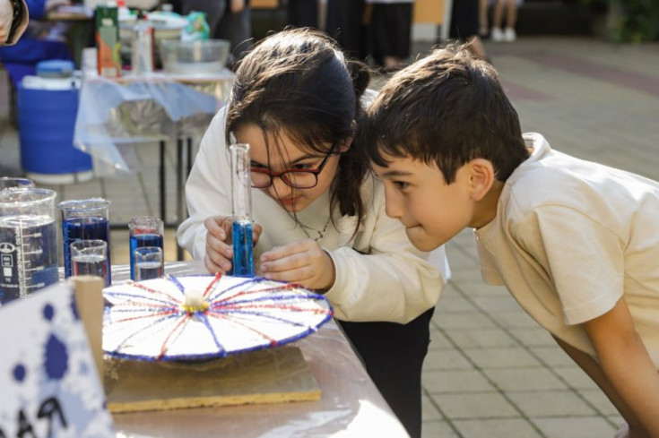 ASU Celebrates 10th Annual Chemistry Week with Interactive Events