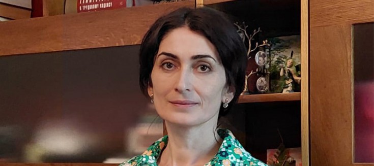 Доцент Адыгейского государственного университета Фатима Тугуз приняла участие в составлении книги, посвящённой регионам Европейской России и Урала