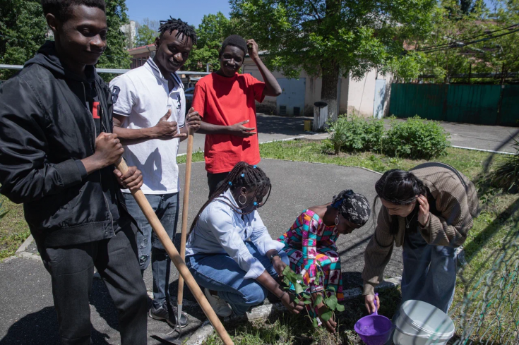 The students of ASU International faculty have planted The Friendship Tree