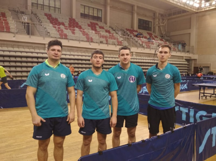 Команда “Фишт-АГУ” завершила первый круг Командного чемпионата Суперлиги России по настольному теннису на втором месте   
