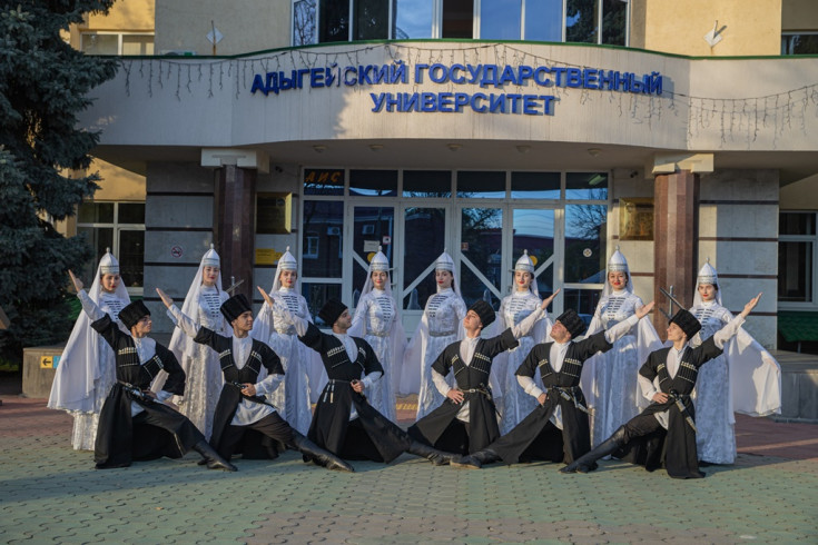 Юбилейный концерт в честь 35-летия ансамбля народного танца «Нарт» АГУ состоится 24 ноября 