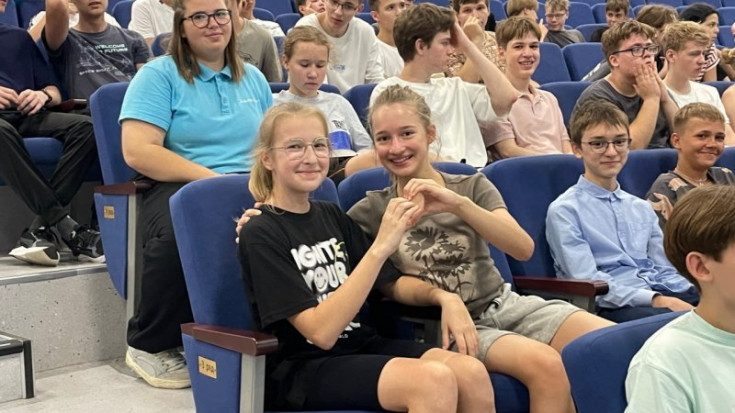 The 21st All-Russian shift "Young Mathematician" started in "Orlyonok"