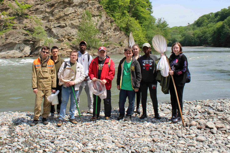 Students of the Faculty of Natural Sciences conducted biodiversity monitoring as part of a scientific and educational intensive at the educational and production base of ASU “Mountain Legend”