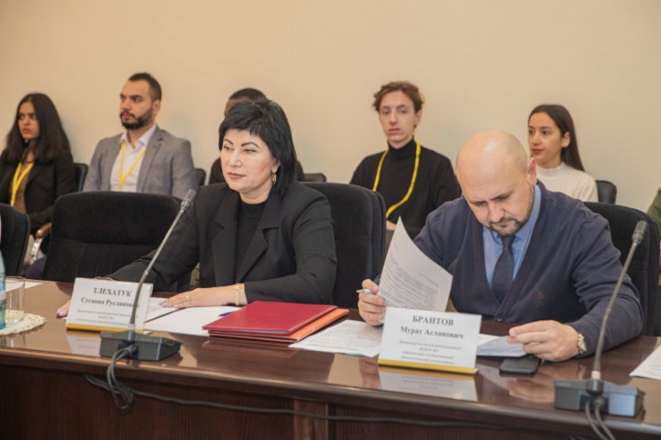 The vice-rector for International Affairs of the Adyghe State University spoke about the system of adaptation of foreigners at the university at the Council on Interethnic and Interfaith Relations under the head of Maikop