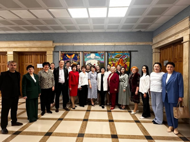 Elena Abakumova's "Heirs of Traditions" Exhibition Celebrates the 85th Anniversary of Adyghe State University