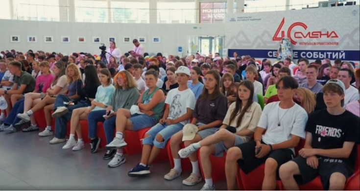 Doctor of Physical and Mathematical Sciences will talk about the search for life on Mars at the Science Festival in the Smena All-Russian Children's Center
