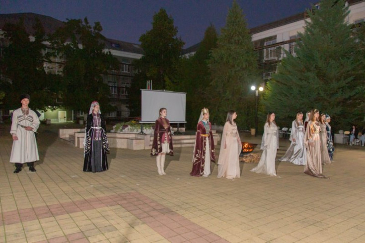 Tradition Meets Modernity: First "Cheshdes" Held at Adyghe State University